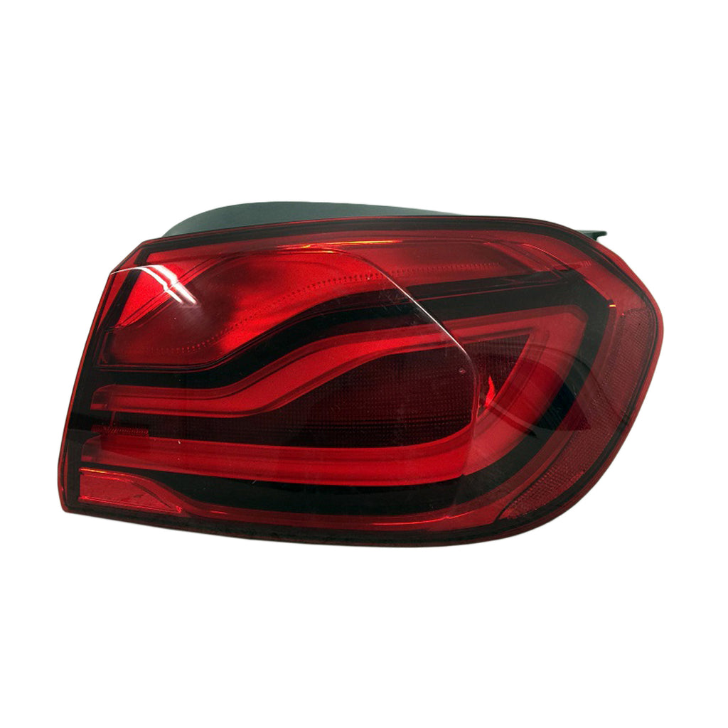 CAPA Certified Passenger Side Outer Tail Light Assembly For Bmw 430i Convertible 2017-2020(BM2805127C)