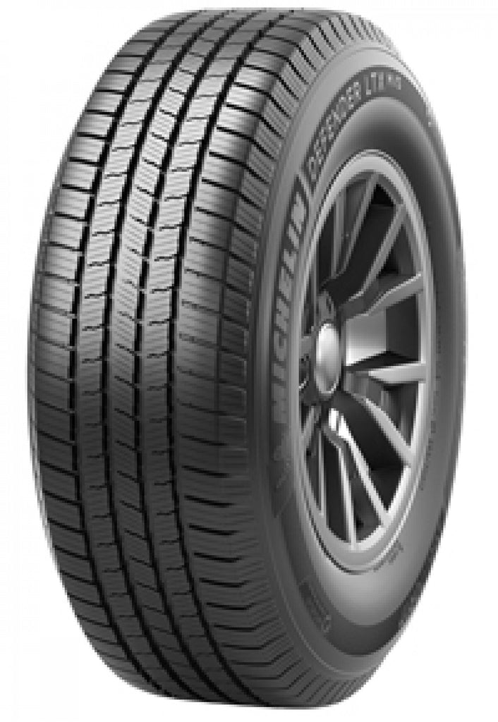 Michelin Defender LTX M/S All Season 265/65R17 112T Tire(02033)
